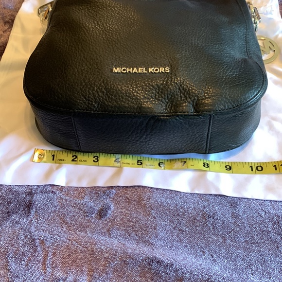 NWT MK Leather Bag🔥 - Picture 7 of 16